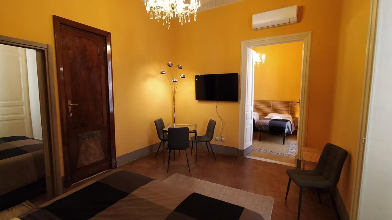 Palazzo Arcidiacono - Luxury Holidays Catania Bagian luar foto