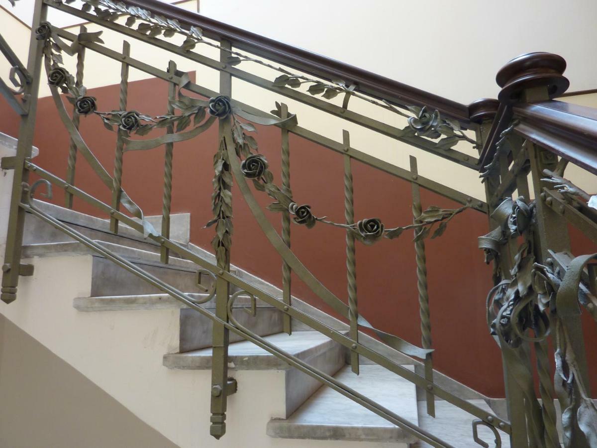 Palazzo Arcidiacono - Luxury Holidays Catania Bagian luar foto