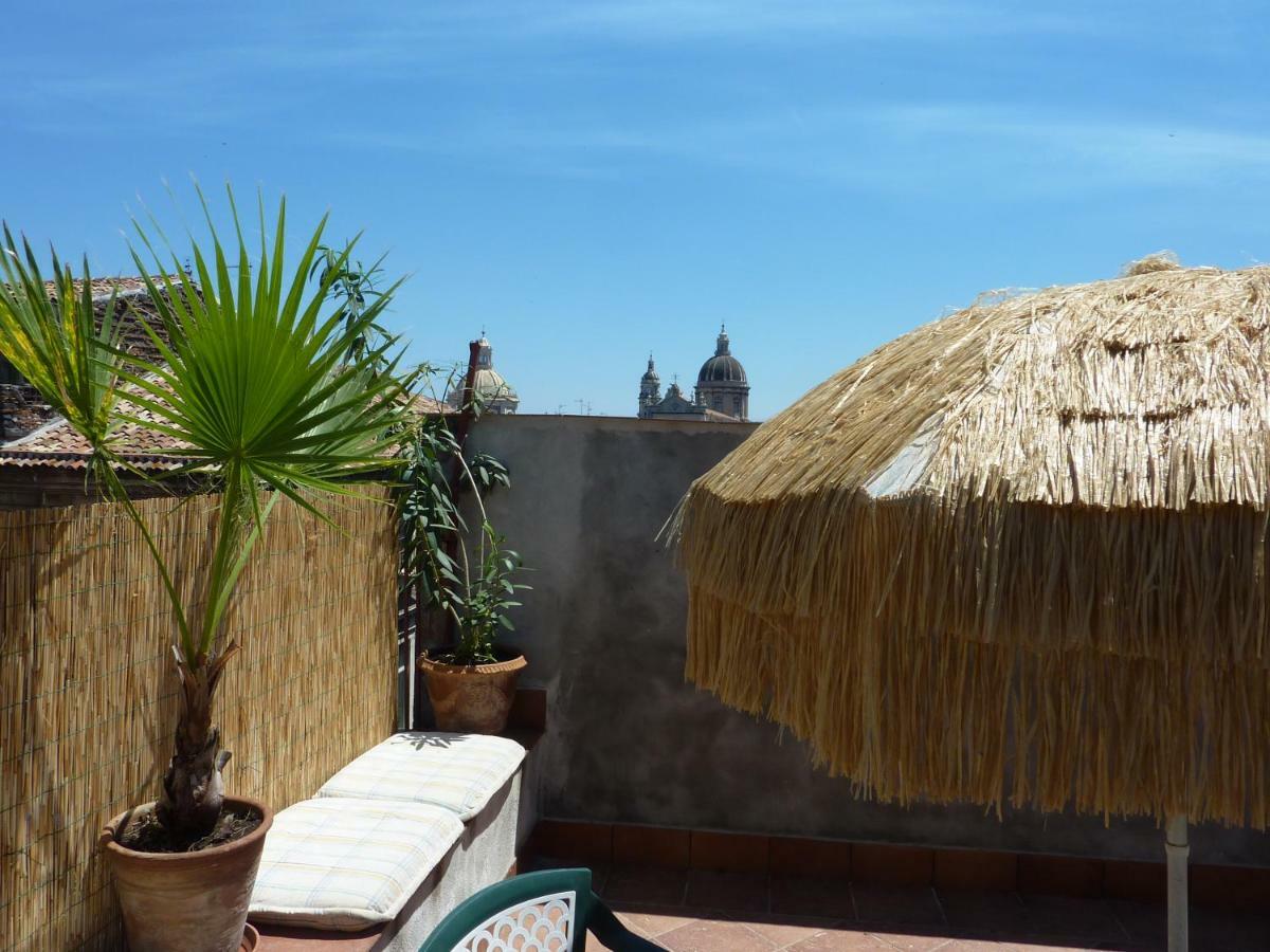 Palazzo Arcidiacono - Luxury Holidays Catania Bagian luar foto