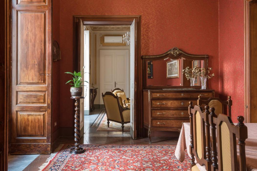 Palazzo Arcidiacono - Luxury Holidays Catania Bagian luar foto