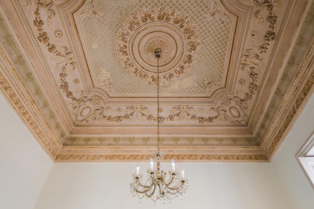 Palazzo Arcidiacono - Luxury Holidays Catania Bagian luar foto